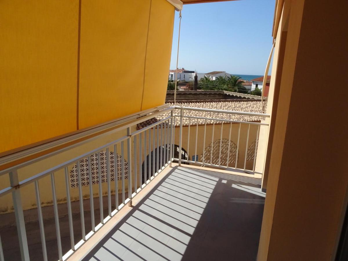 Apartamentos El Sol A 20 Metros Del Mar Dénia Buitenkant foto