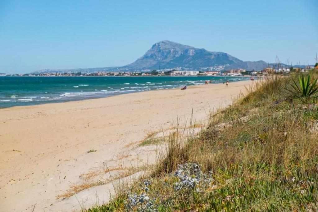 Apartamentos El Sol A 20 Metros Del Mar Dénia Buitenkant foto